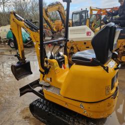 JCB 8008