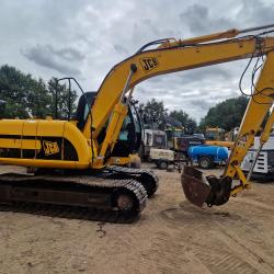 JCB JS130LC